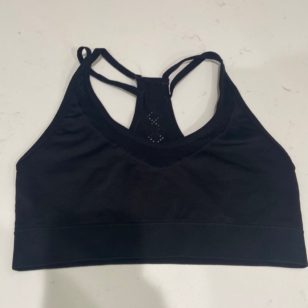 PBX pro medium black sports bra EuC